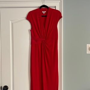 Red gown I wore this gown when I was pregnant. Not maternity.